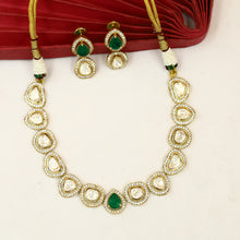 Round Neck Kundan Necklace Set 19264-28