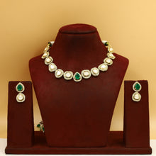 Round Neck Kundan Necklace Set 19264-28