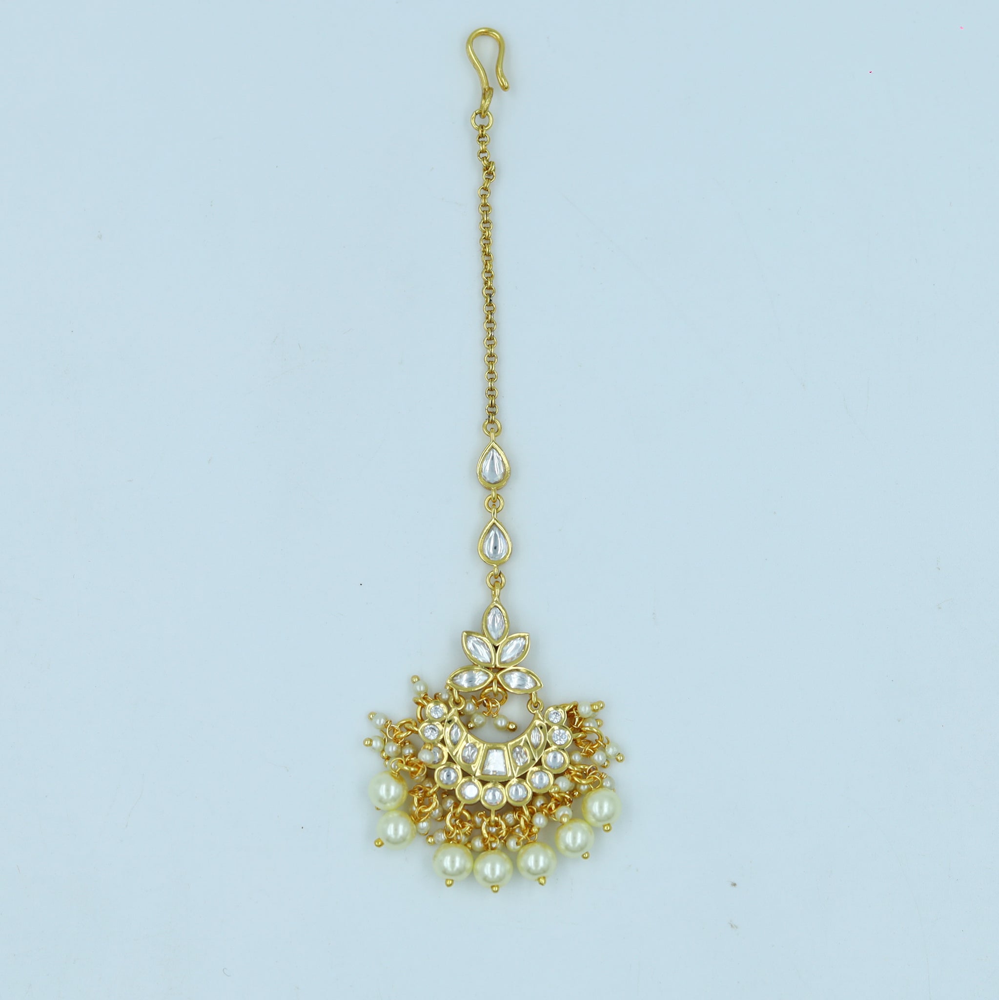 Kundan Maang Tikka in Gold Finish with Pearls 16270-3417