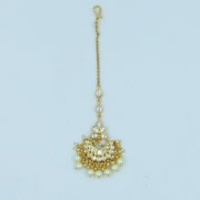 Kundan Maang Tikka in Gold Finish with Pearls 16270-3417