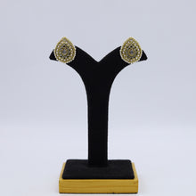 Tops/Studs Antique Earring 3951-28