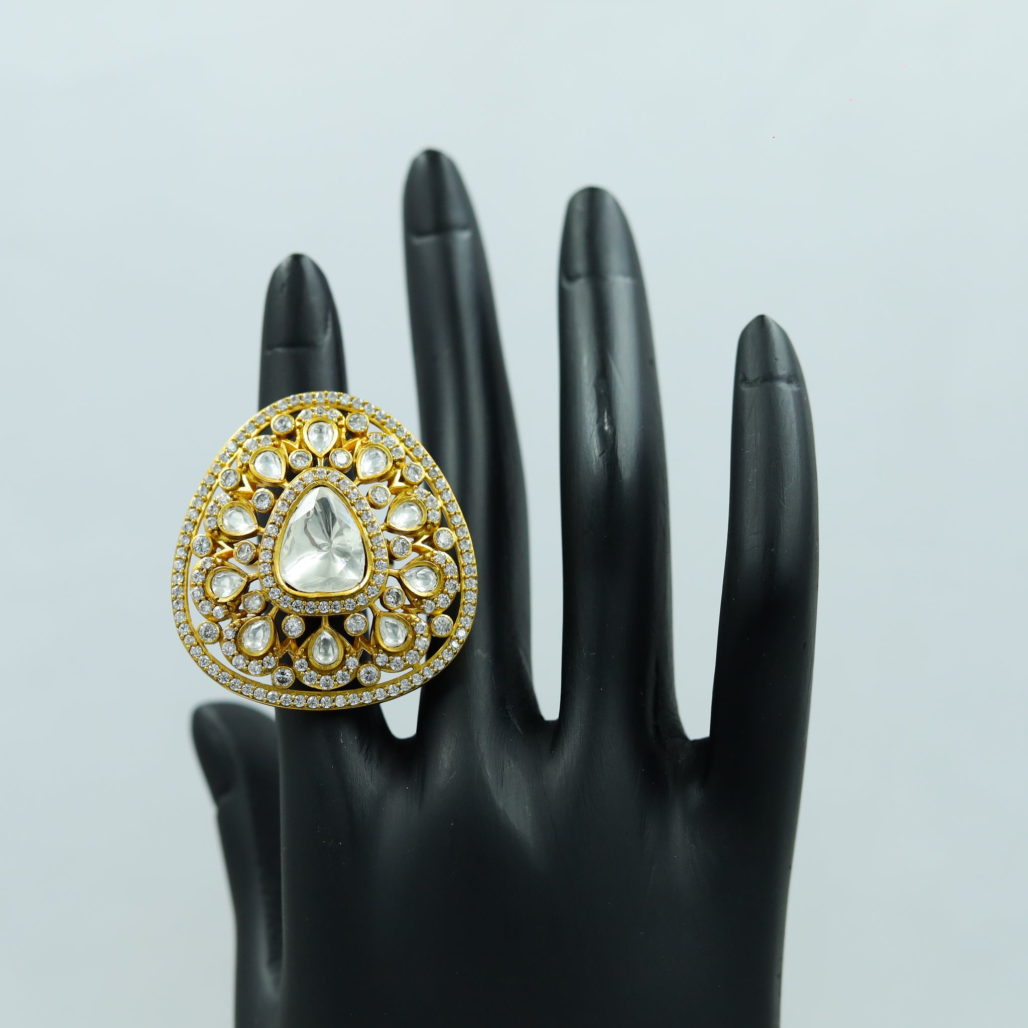 Kundan Ring 12837-68