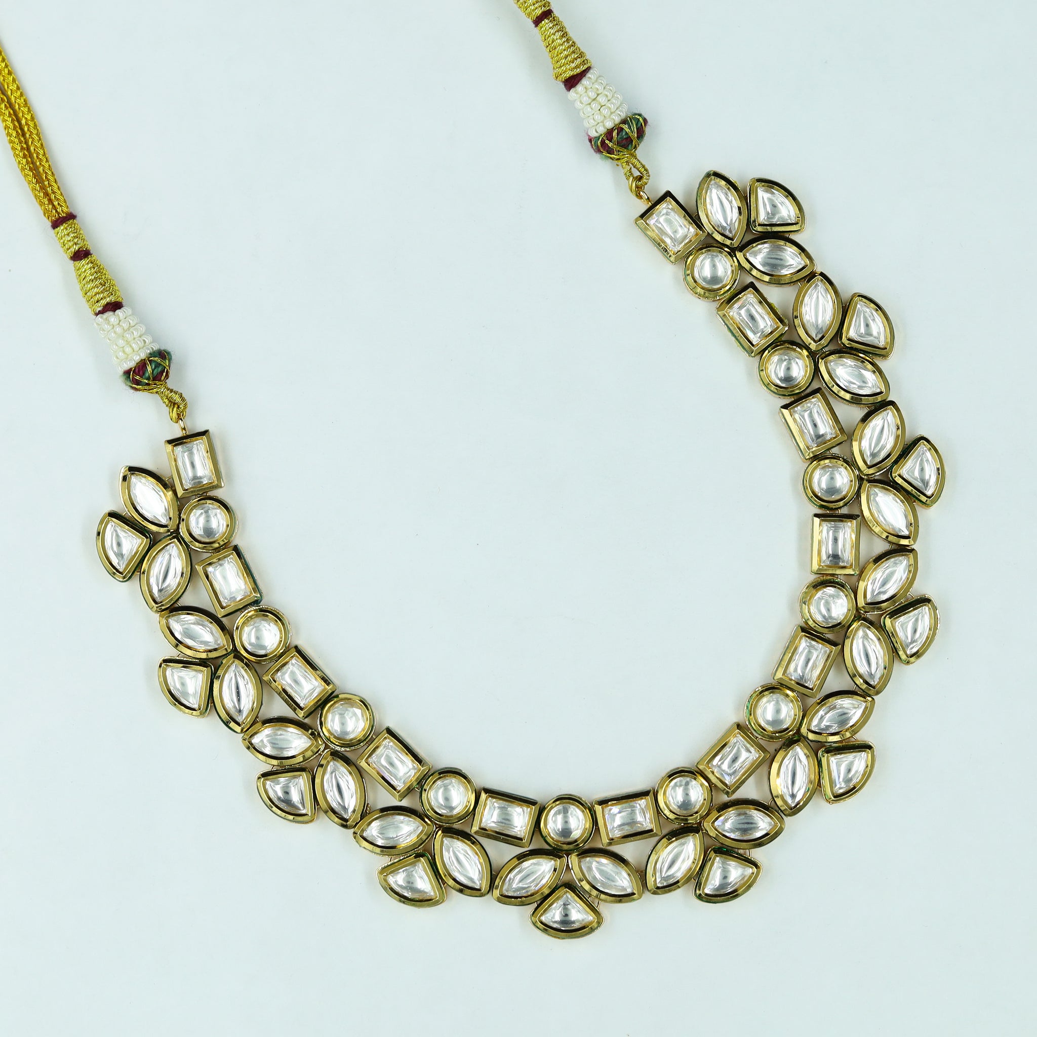 Round Neck Kundan Necklace Set 12796-68