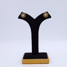 Tops/Studs Antique Earring 10263-28