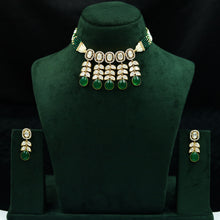 Choker Kundan Necklace Set 12790-68