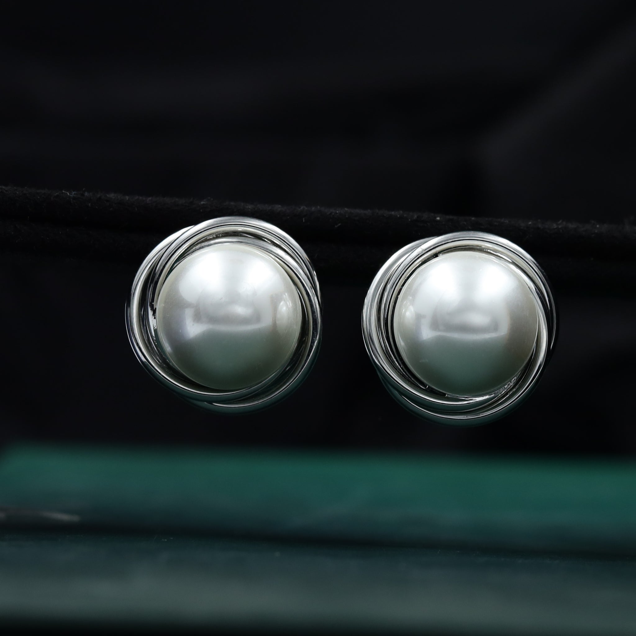 Pearl Tops/Studs 11314-80