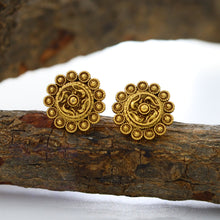 Tops/Studs Antique Earring 13542-100