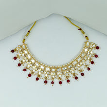Round Neck Kundan Necklace Set 12942-31