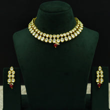 Round Neck Kundan Necklace Set 12927-31