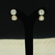 Round Neck Kundan Necklace Set 12939-31