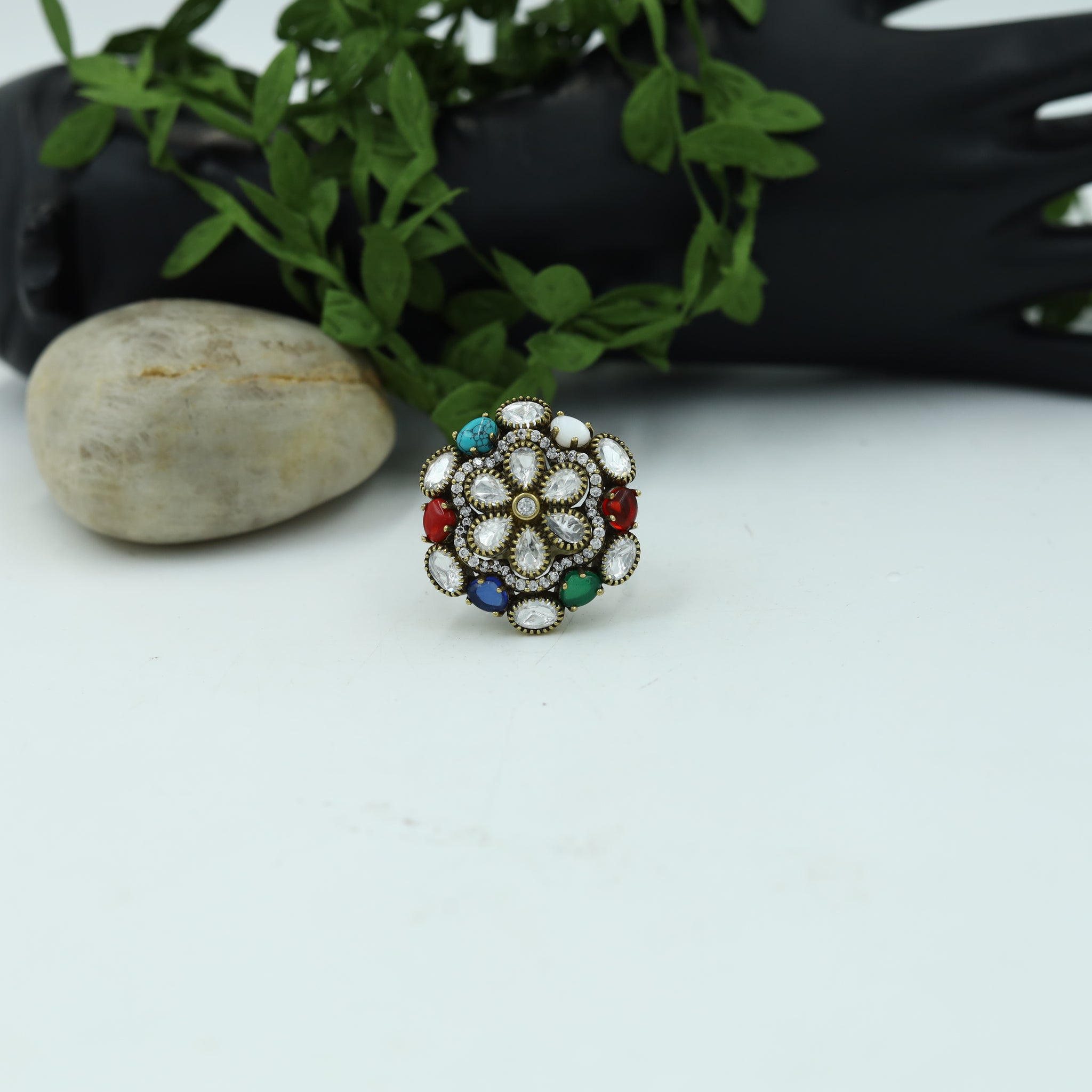Kundan Ring 15809-28