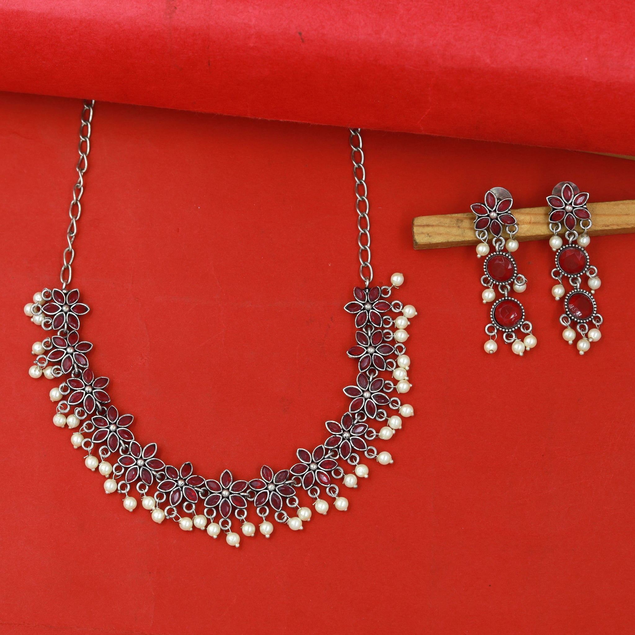 Round Neck Oxidized Necklace Set 15027-33