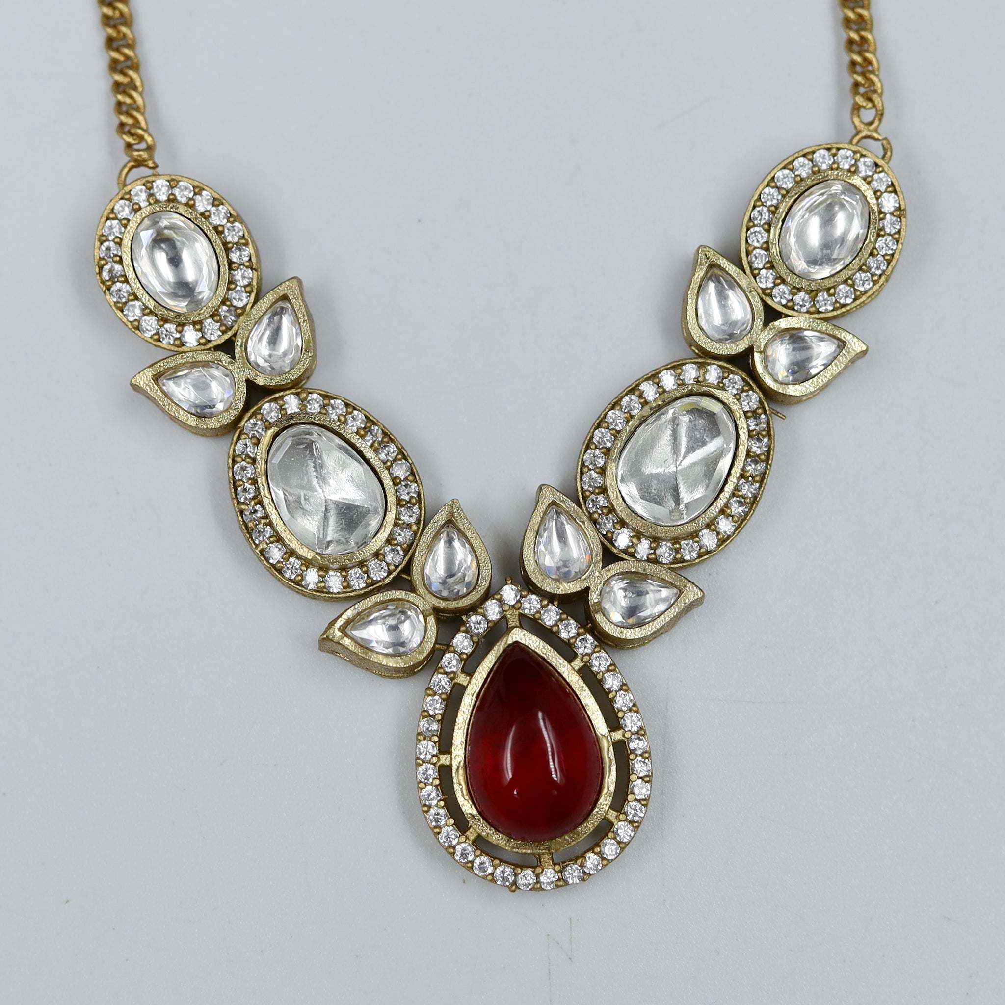 Medium Kundan Pendant Set 11508-34