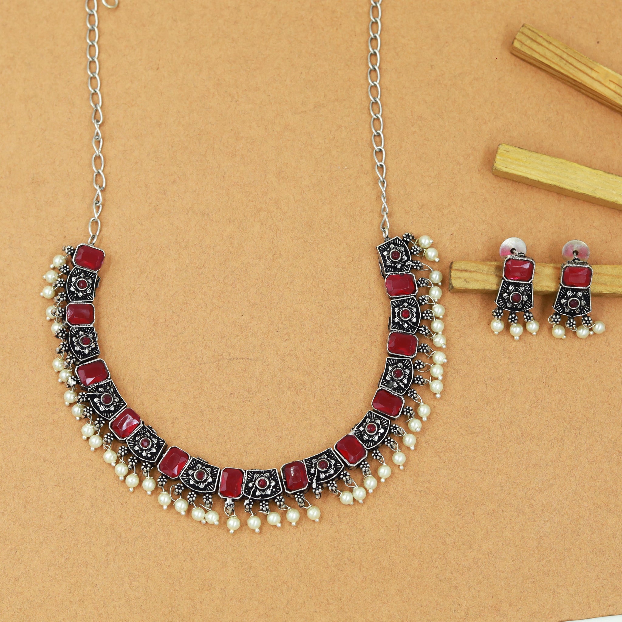 Round Neck Oxidized Necklace Set 15024-33