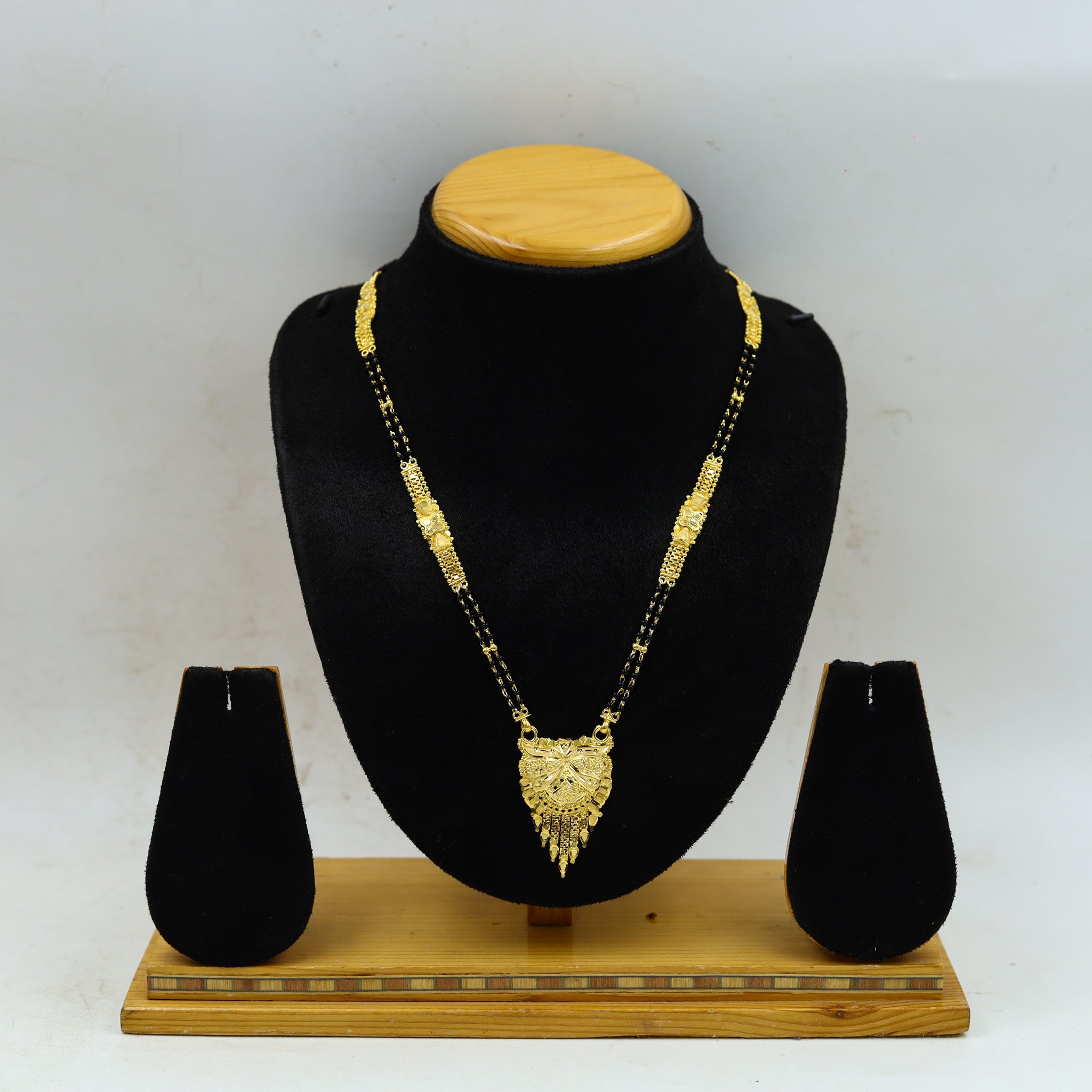 Long Neck Mangalsutra 13113-33