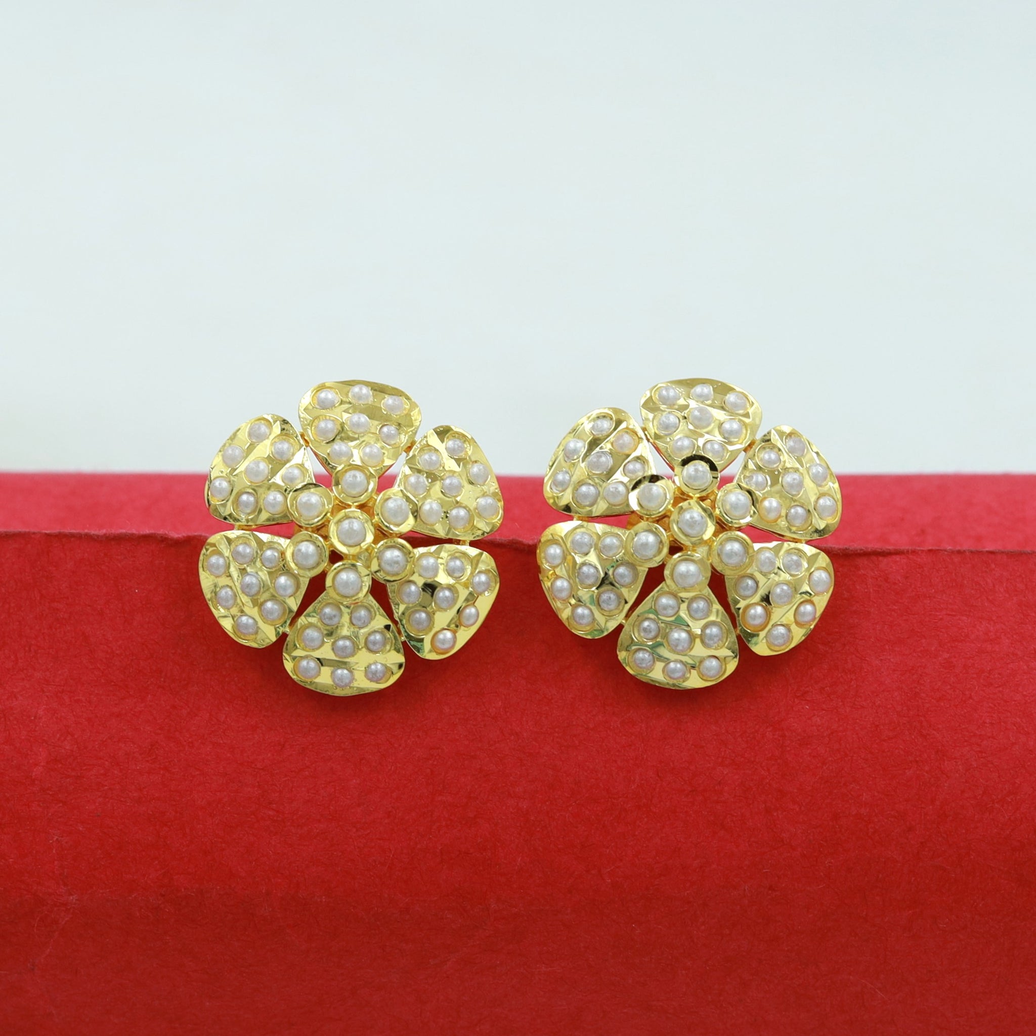 Tops/Studs Jadau Earring 16979-48