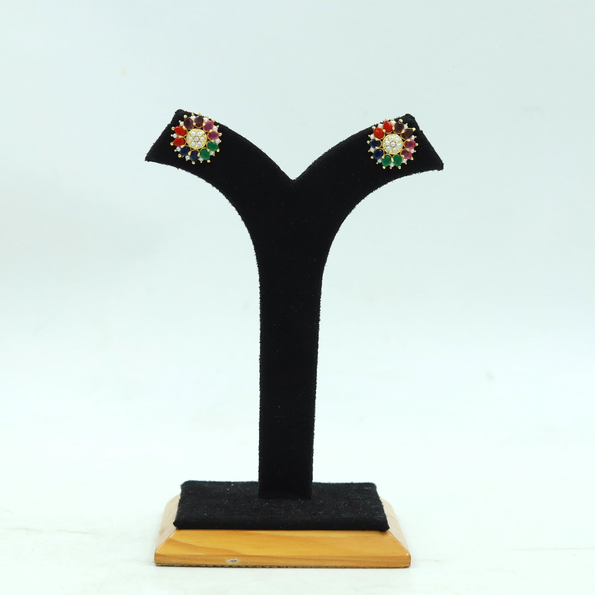Tops/Studs Jadau Earring 16968-48