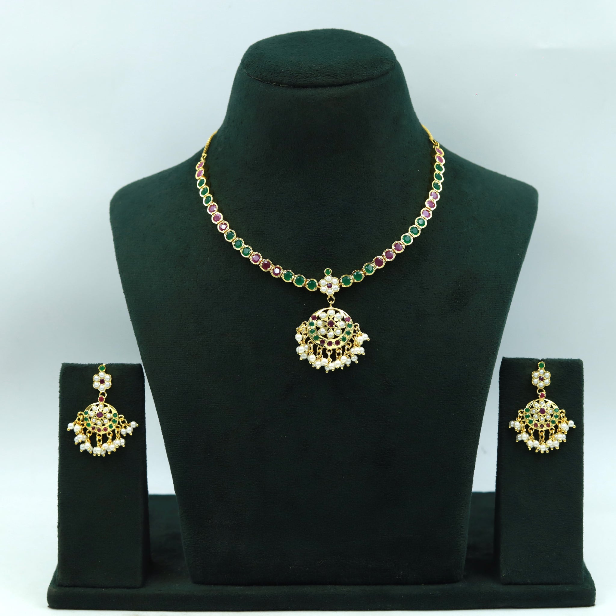 Round Neck Jadau Necklace Set 16998-48