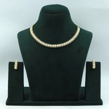 Round Neck Jadau Necklace Set 17001-48