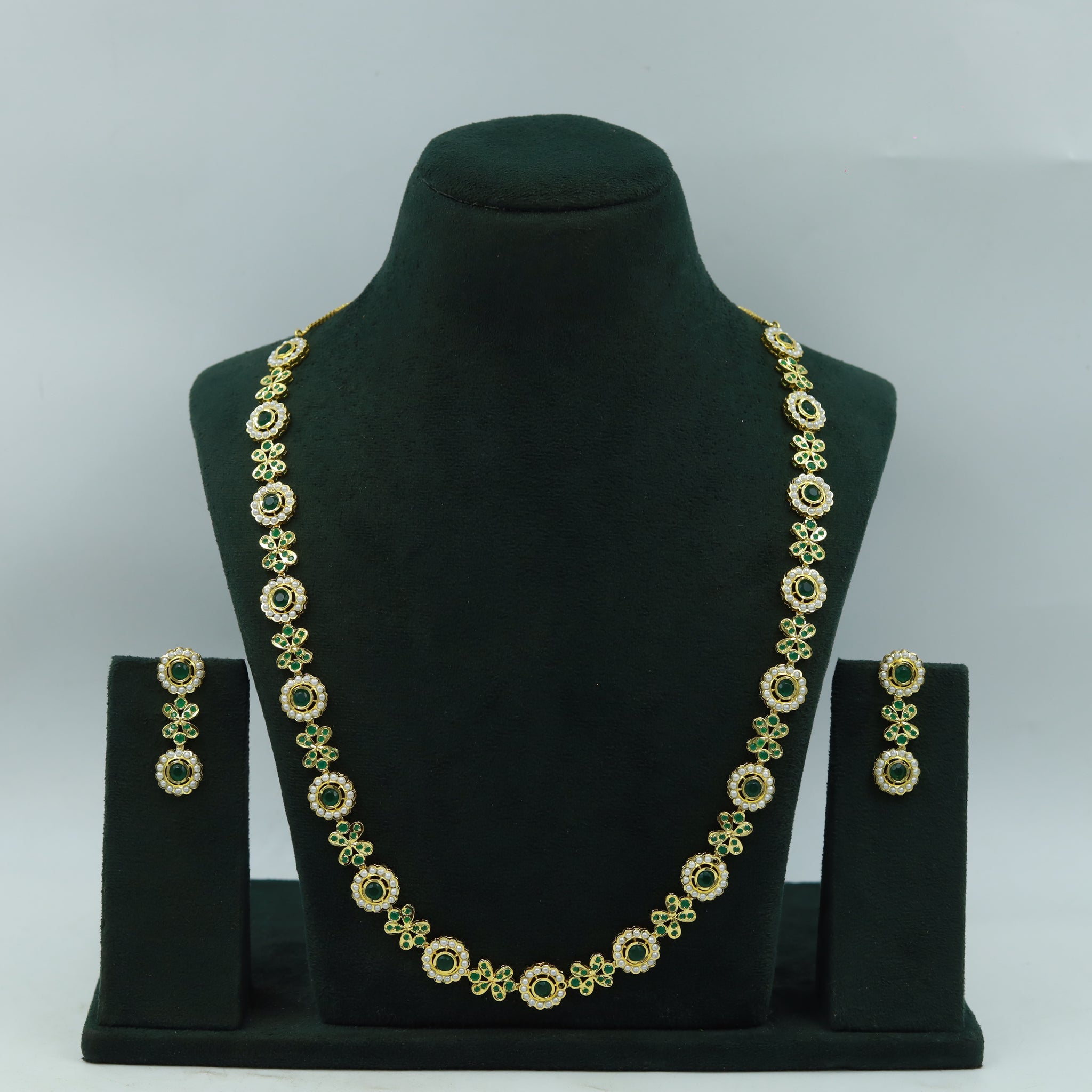 Long Neck Jadau Necklace Set 17019-48
