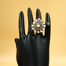 Kundan Ring 19908-68