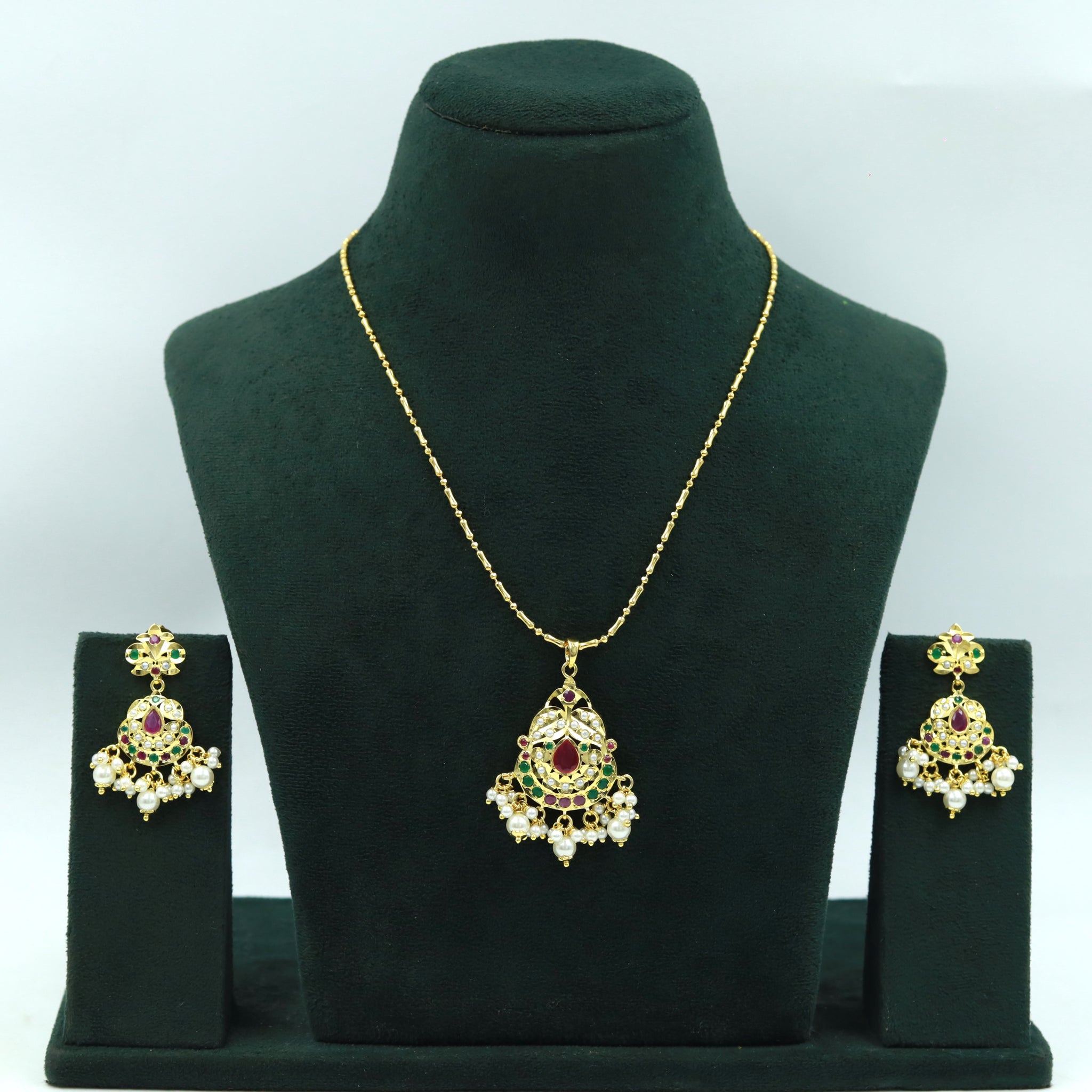 Traditional Jadau Pendant Set 16986-48