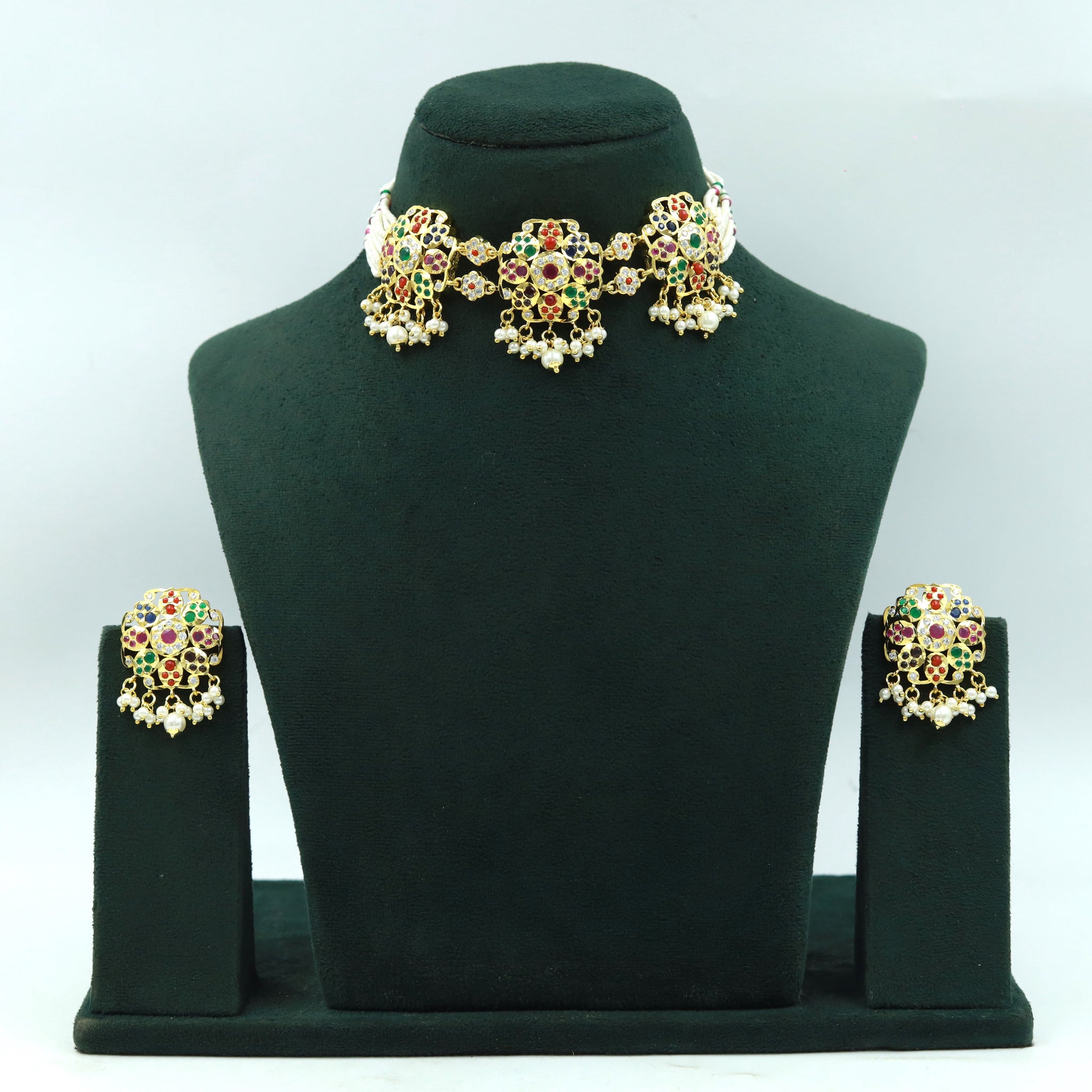 Choker Jadau Necklace Set 17017-48