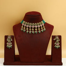 Round Neck Antique Necklace Set 19311-28
