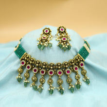 Round Neck Antique Necklace Set 19311-28