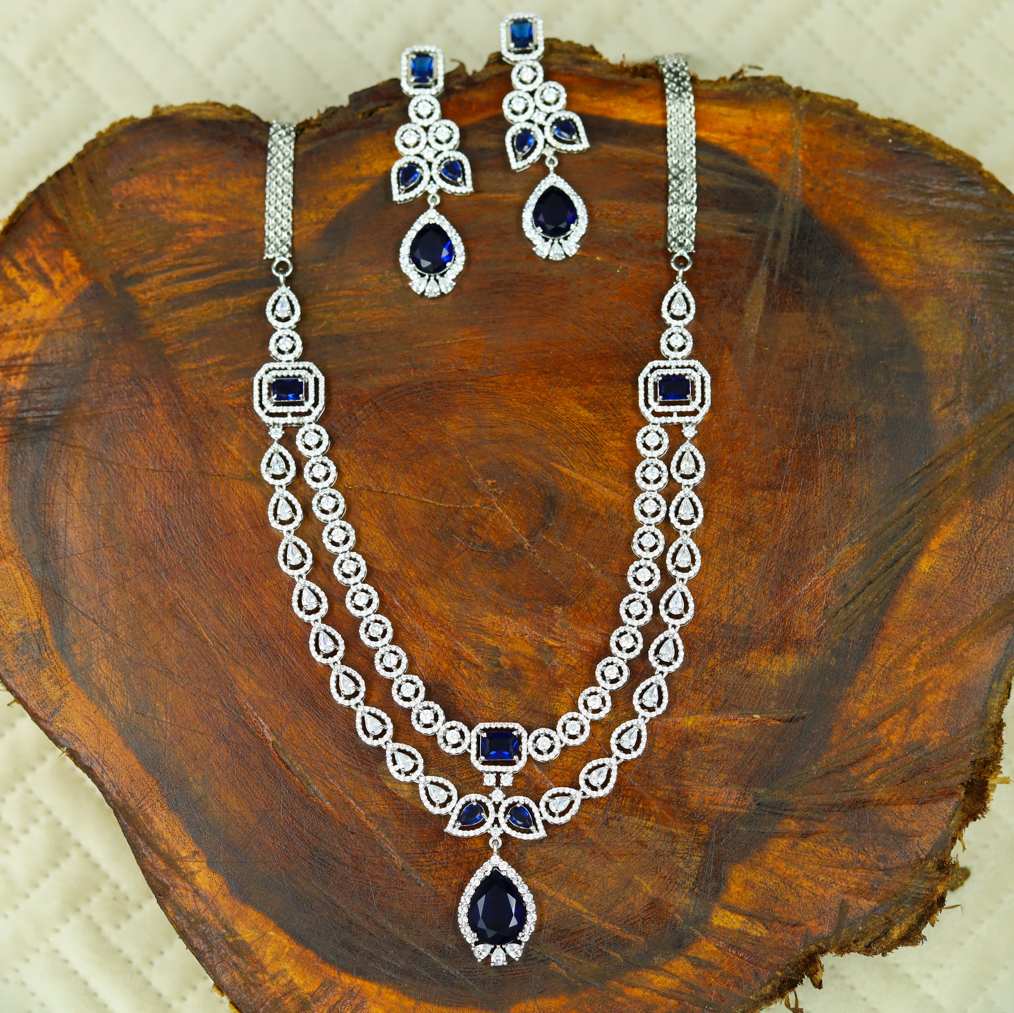 Round Neck Zircon/AD Necklace Set 12941-31