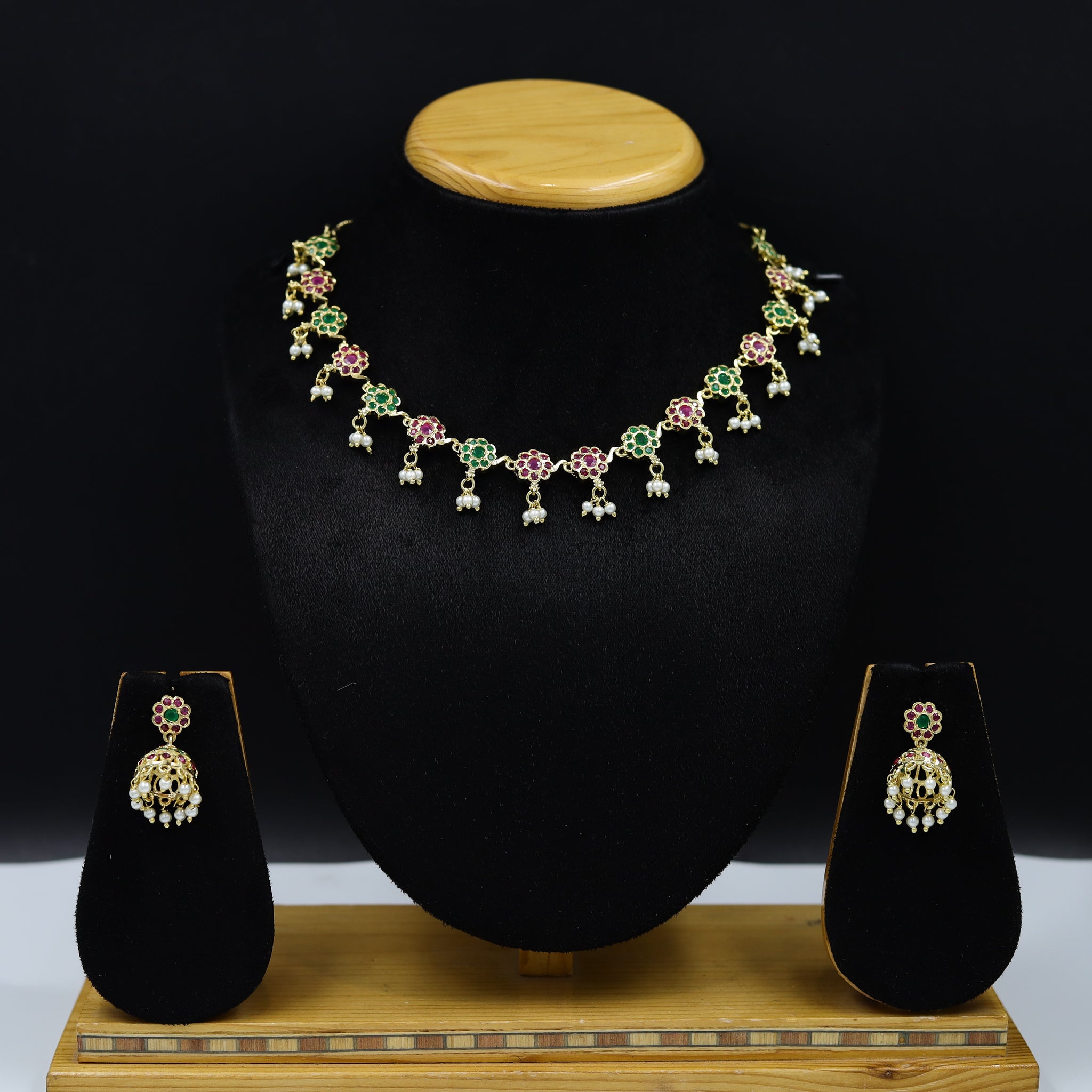 Round Neck Jadau Necklace Set 11359-48