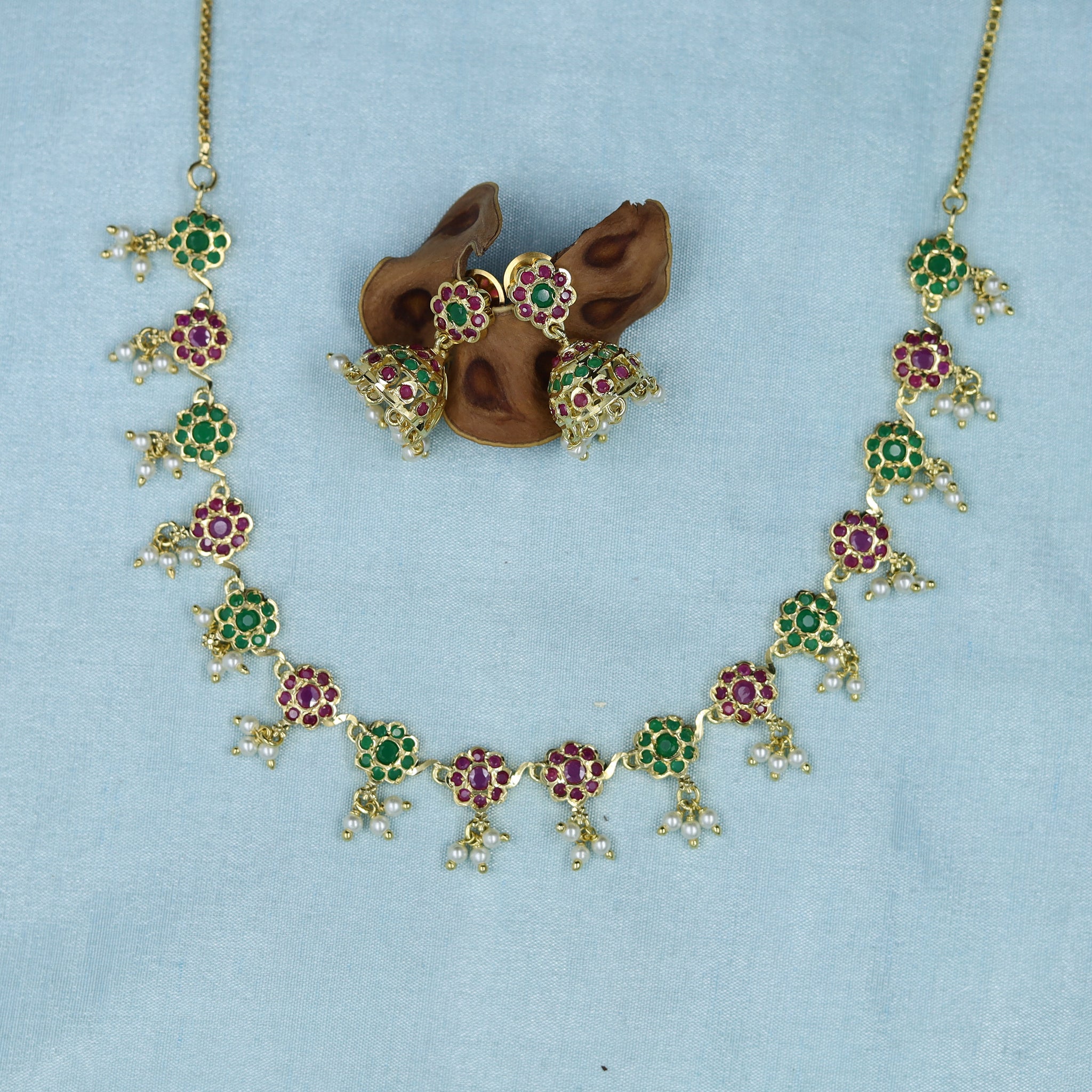 Round Neck Jadau Necklace Set 11359-48