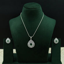 Medium Zircon/AD Pendant Set 12907-31