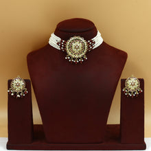 Choker Jadau Necklace Set 19927-65
