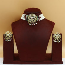 Choker Jadau Necklace Set 19929-65