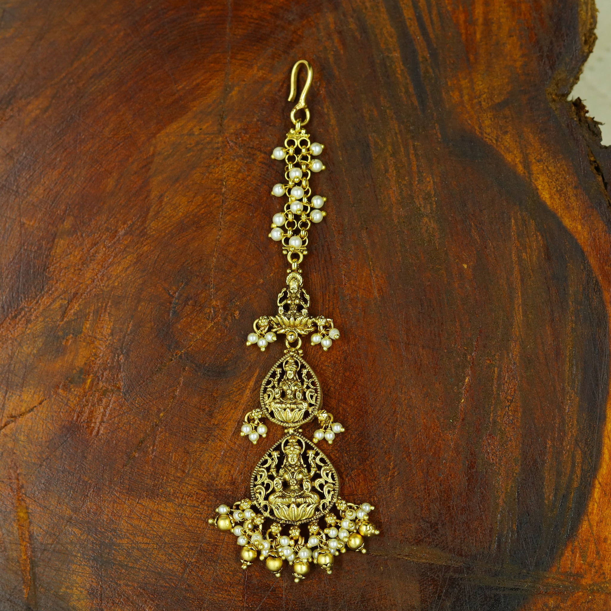 Antique Gold Finish Maang Tikka 12412-28