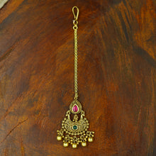 Antique Gold Finish Maang Tikka 12411-28