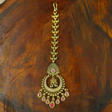 Antique Gold Finish Maang Tikka 12429-28