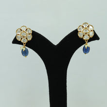 Round Neck Kundan Necklace Set 12212-28
