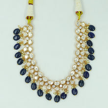 Round Neck Kundan Necklace Set 12212-28