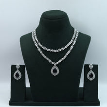 Round Neck Zircon/AD Necklace Set 15350-69