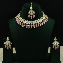 Round Neck Kundan Necklace Set 12178-28
