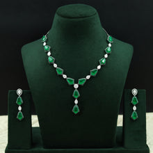 Round Neck Zircon/AD Necklace Set 12539-28