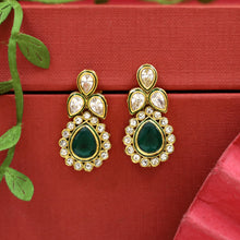 Light Earring Polki Earring 14955-21
