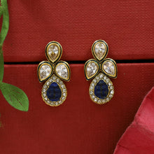 Stylish Light Weight Polki Earring 17695-21