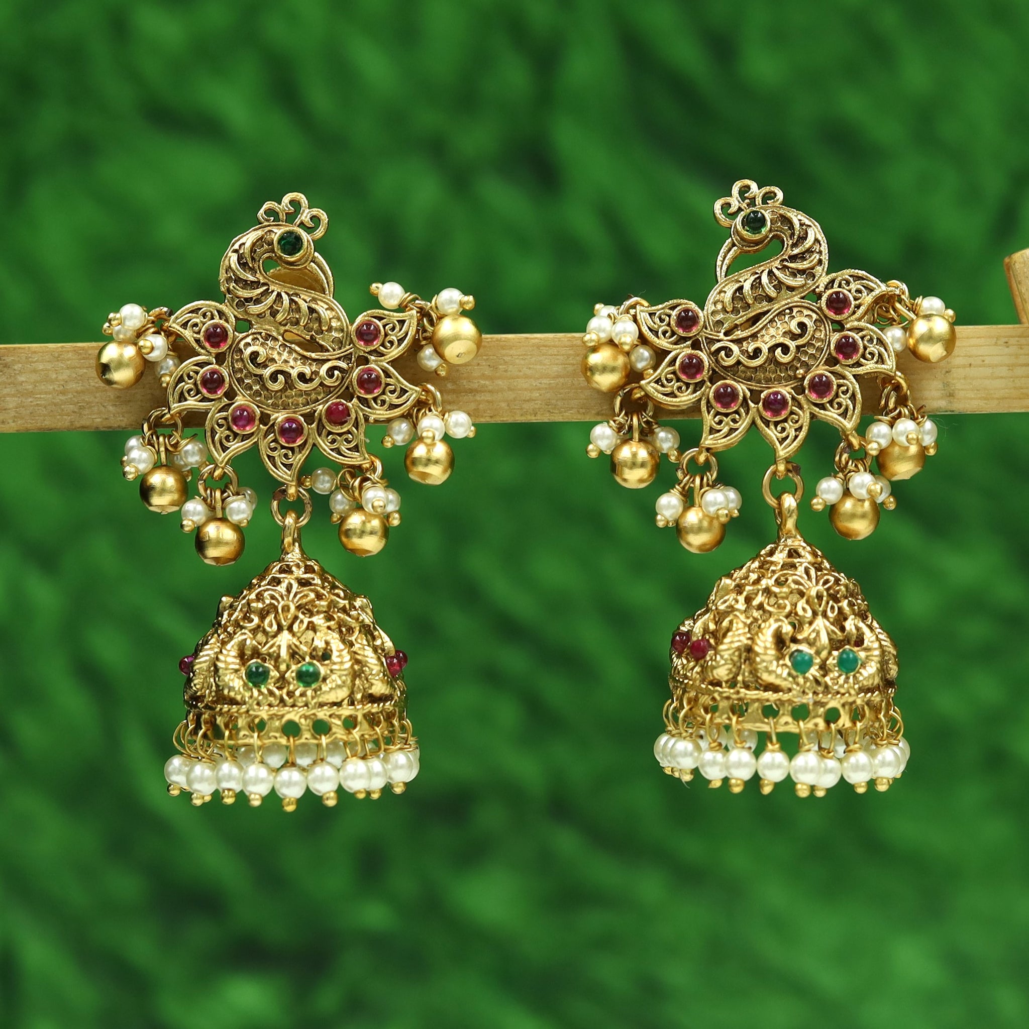 Jhumki Antique Earring 14030-100