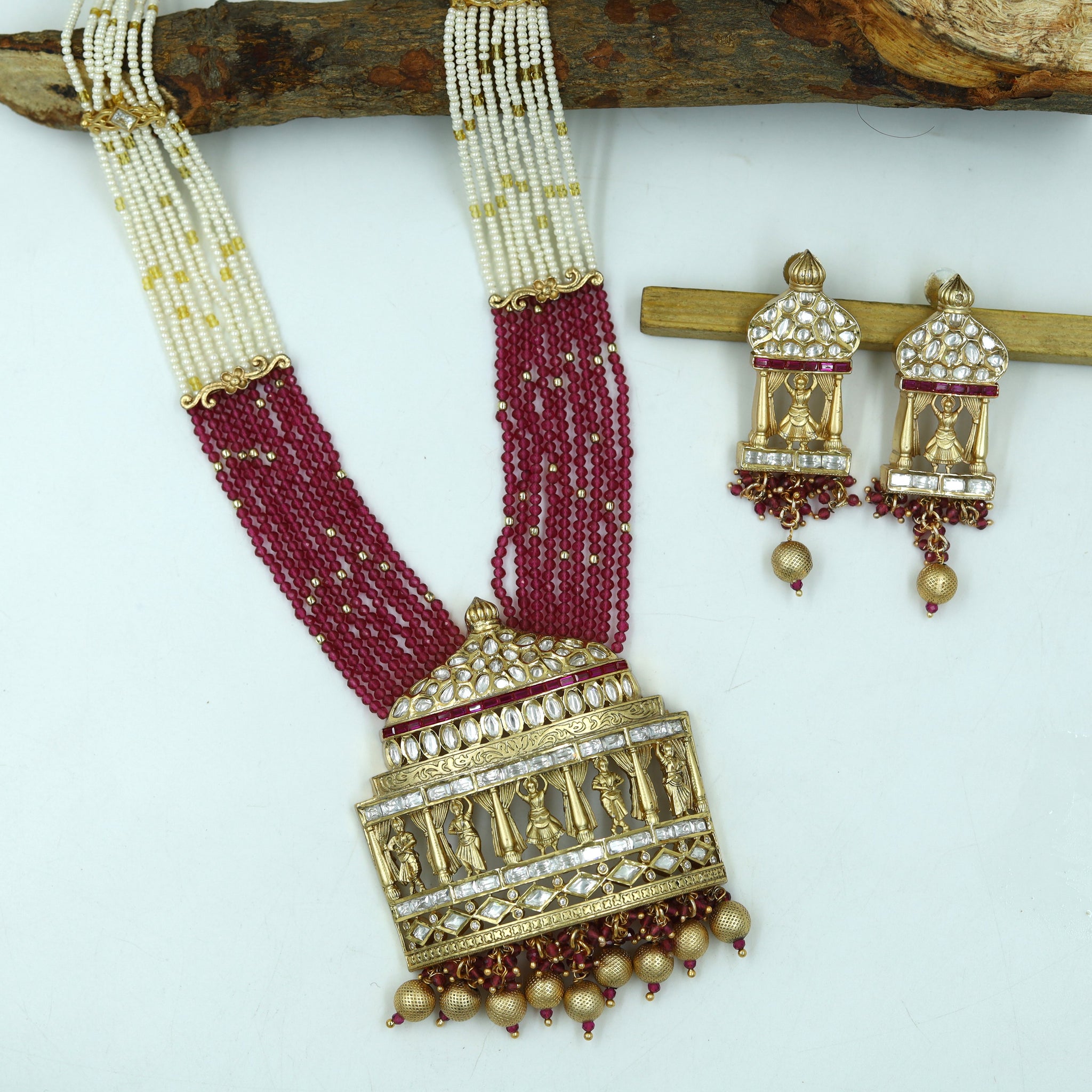 Trendy Kundan Pendant Set 4860-83