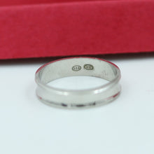 Pure Silver 925 Hallmarked Ring 14984-2126
