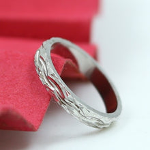 Pure Silver 925 Hallmarked Ring 8418-2318
