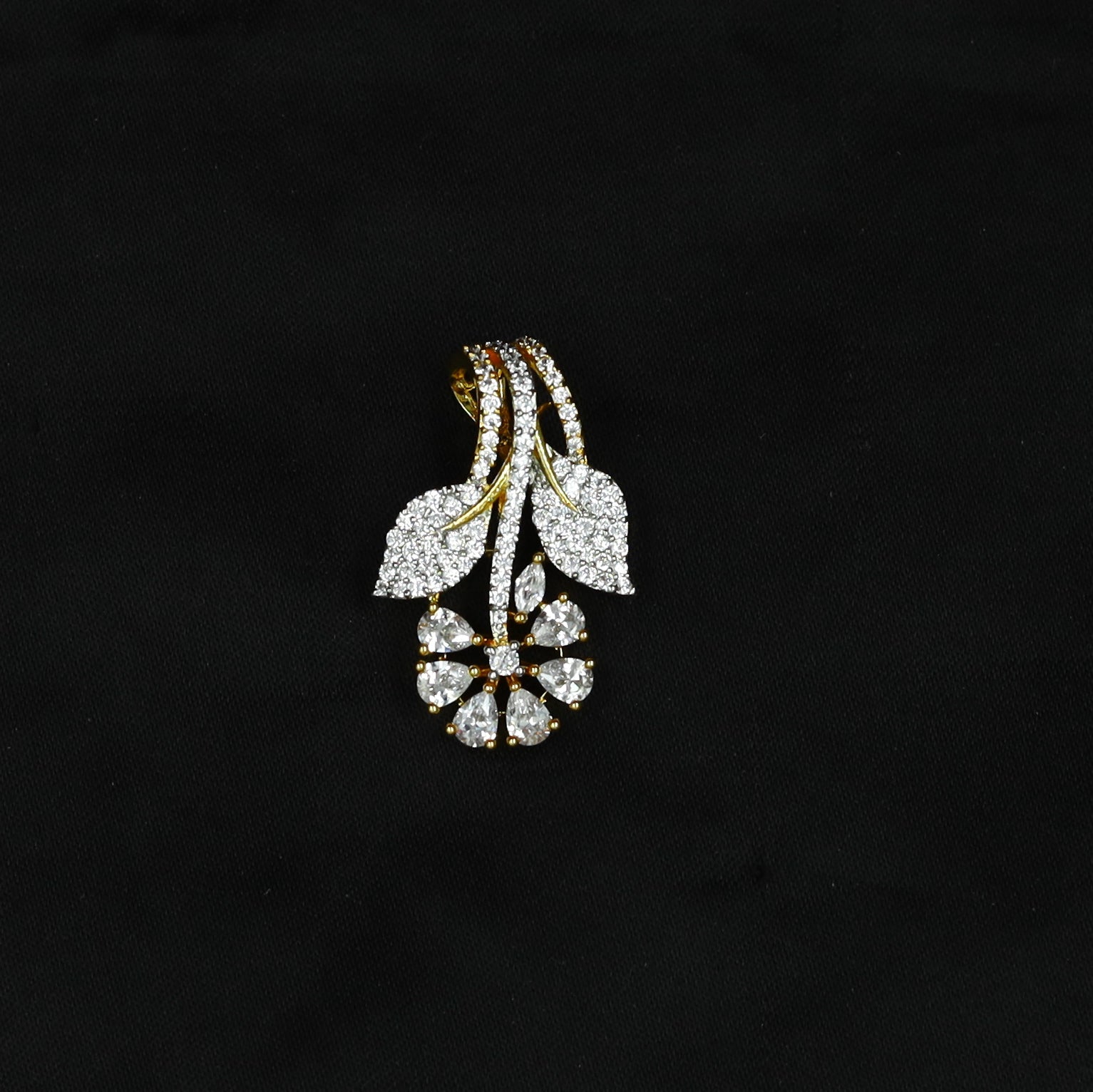 Light Zircon/AD Pendant Set 12897-31